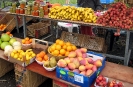 Fruits sur un étal de bord de route